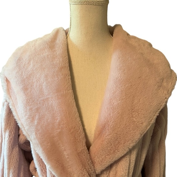 PRETTY YOU LONDON DREAMS WOMEN’S SOFT PINK LUXURIOUS ROBE SIZE S/M - Picture 5 of 12